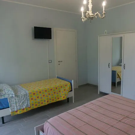 Casa Di Mimma Nocleg ze śniadaniem 3*